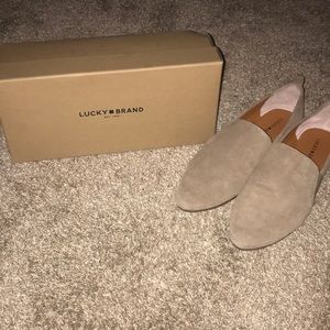 Great Condition. Hardly Worn. Lucky Suede Flats